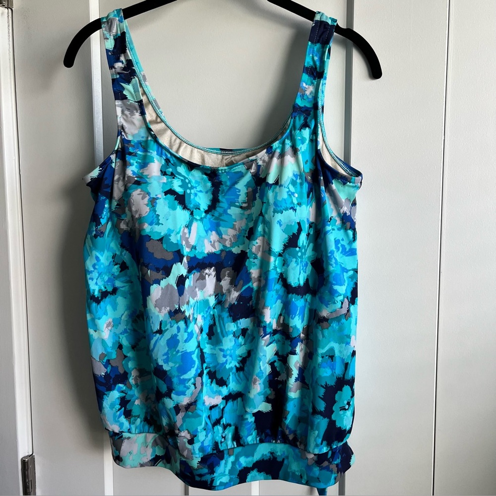 Maxine of Hollywood Tankini Swim Top Sz 10